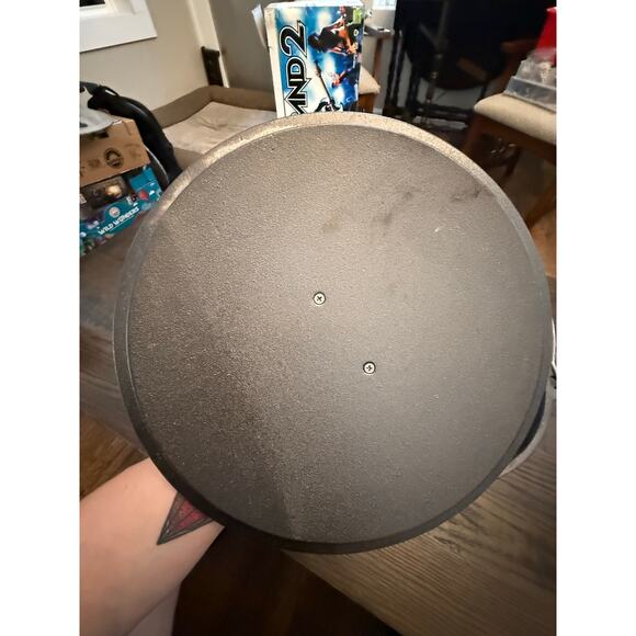 Vintage 12" Cast Iron Dutch Oven with Lid – Heavy-Duty Cookware - Picture 5 of 6